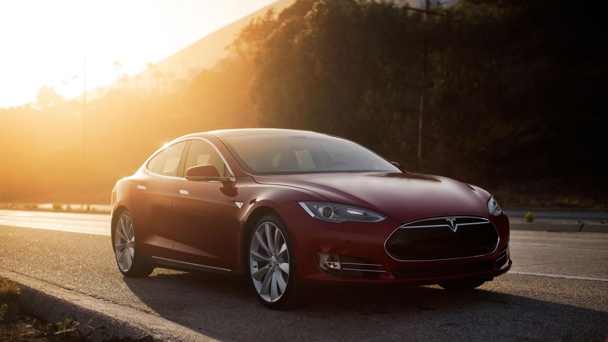 Model S - Tesla Motors